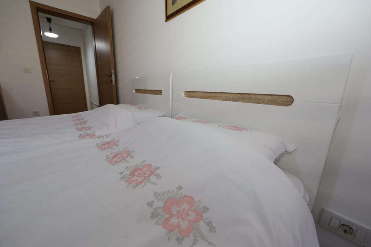 Apartments Una Ohrid Exterior photo